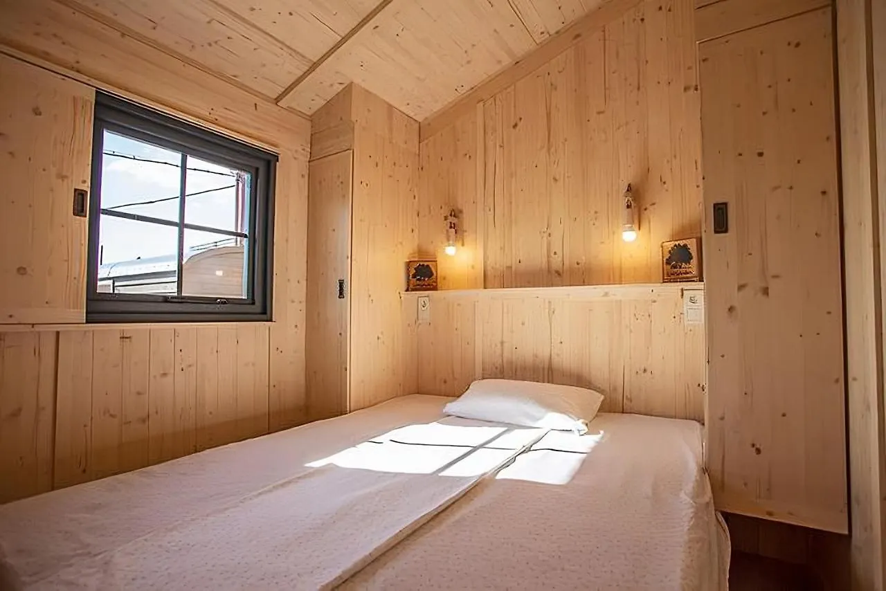 Camping Le Gallo Romain Barbieres Frankrijk